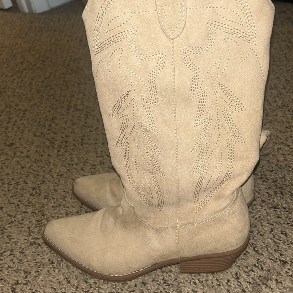 Madden girl Redford sand colored cowboy boots size 8.5 - Picture 7 of 8
